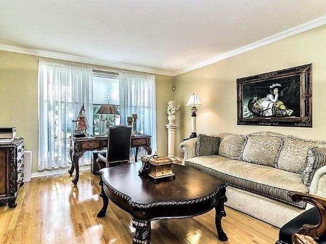 Montreal House Rental Incredible 4 Bed, 2.5 Bath plus Private Yard and Stunning Design in Charming Lacey Green Location