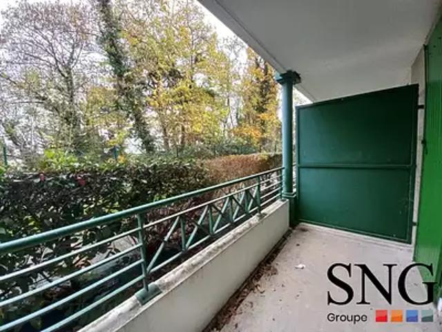 Montréjeau 31210 Location appartement 1 pièce t1 parking