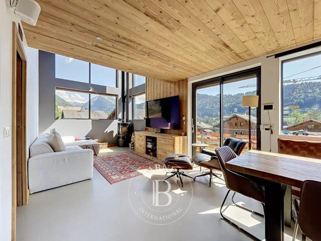 Montriond – Chalet Neuf 6 Chambres – Vue Panoramique – Expos. 180m² Montriond