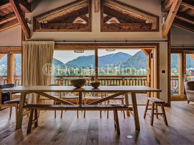 MONTRIOND Chalet alpin 7 chambres aux Granges 350m² Morzine Avoriaz