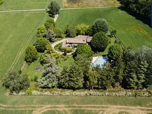 Montvendre 26120 Achat / Vente maison 7 pièces t7 piscine