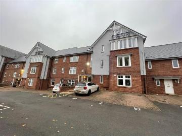 Monument Court, Durham 2 bed apartment to rent £1,690 pcm £390 pw