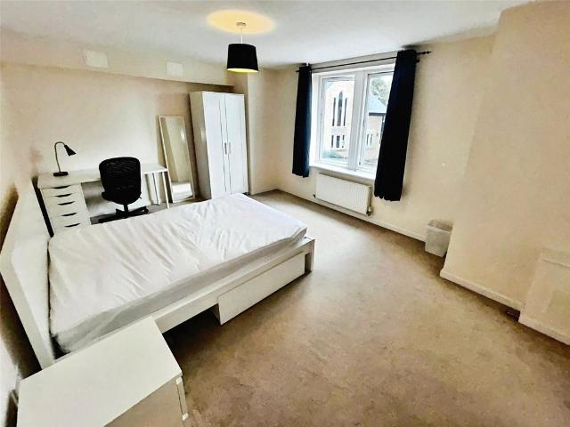 Monument Court, Durham, County. 2 bed flat to rent £1,550 pcm £358 pw