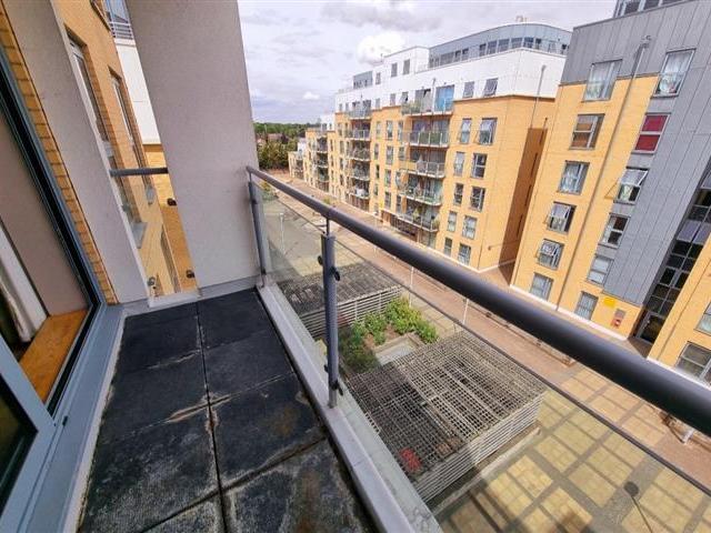 Monument Court, STEVENAGE, SG1 2 bed apartment to rent £1,450 pcm £335 pw