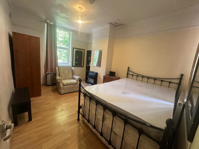 Monument Road, Birmingham B16 1 bed flat to rent £800 pcm £185 pw
