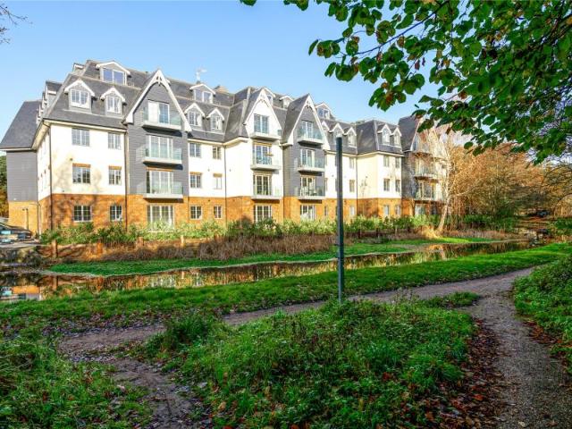 Monument Road, Woking 2 bedrooms Property for lettings Seymours