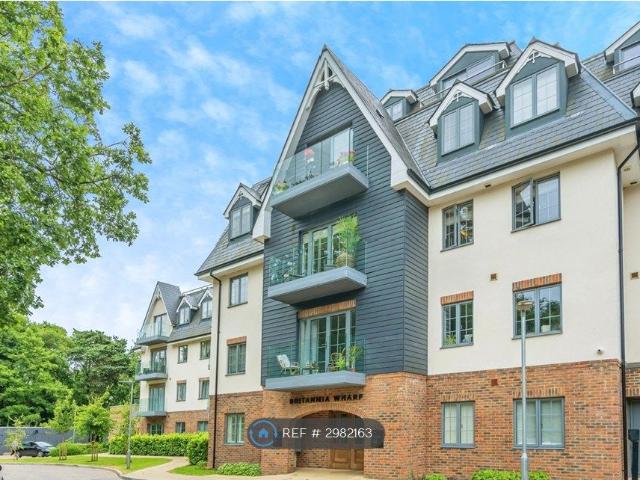 Monument Road, Woking GU21, 2 bed flat to rent, £1,930 pcm | PrimeLocation