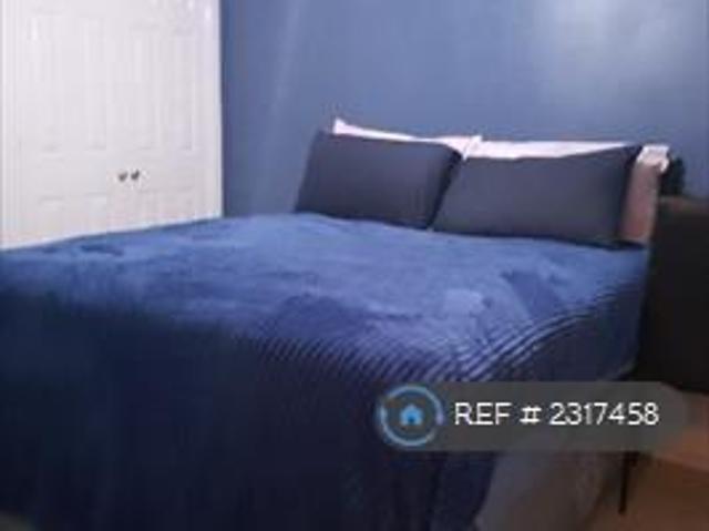 Mona Road, Chadderton, OL9 4 bed terraced house to rent £700 pcm £162 pw