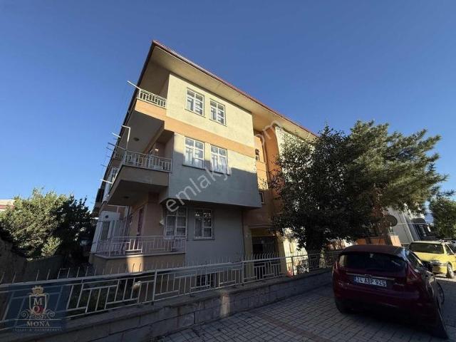 Mona'dan Cumhuriyet Mahallesinde Satılık 2+1 Daire