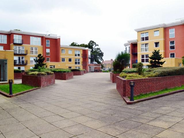 Monarch Way, Newbury Park IG2, 2 bed flat to rent, £1,650 pcm | PrimeLocation