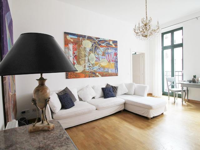 Monbijou Apartment close to museum island, Berlin Amsterdam Apartments for Rent