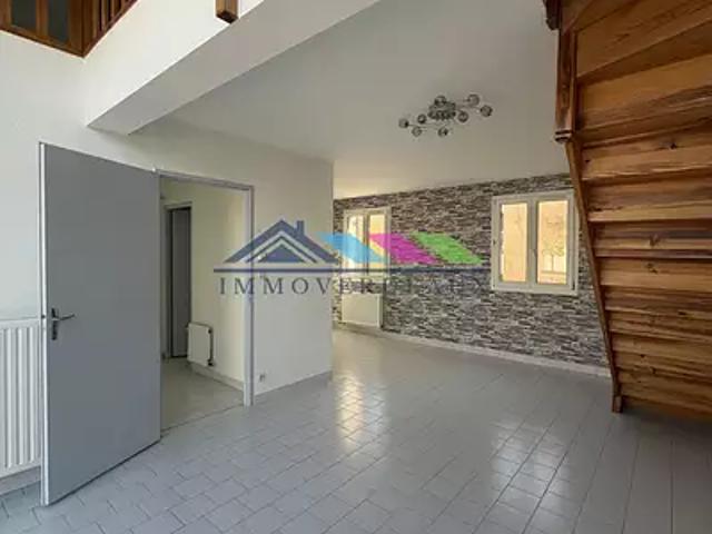 Moncel lès Lunéville 54300 Location maison 4 pièces t4 terrasse