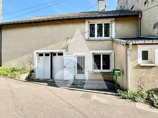 Moncel sur Vair 88630 Achat / Vente maison 3 pièces t3 au dernier étage jardin