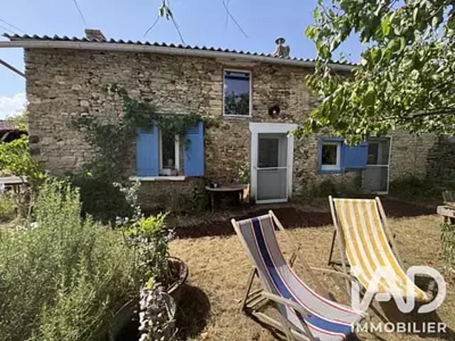 Moncontour 86330 Achat / Vente maison 2 pièces t2 parking