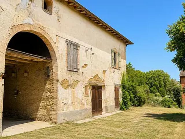 Monclar de Quercy 82230 Achat / Vente maison 7 pièces t7 au dernier étage jardin