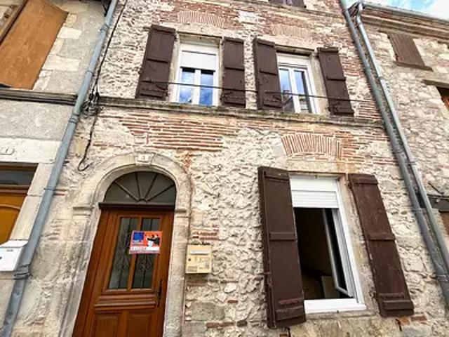 Monclar 47380 Location maison 4 pièces t4 au dernier étage