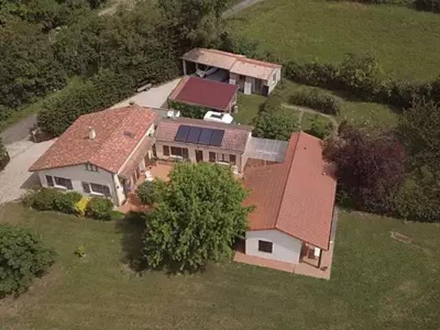 Mondavezan 31220 Achat / Vente maison 8 pièces t8 terrasse