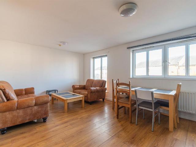 Monday Crescent, City Centre, Newcastle Upon Tyne NE4, 5 bed shared accommodation to rent, £1,842 pcm | PrimeLocation