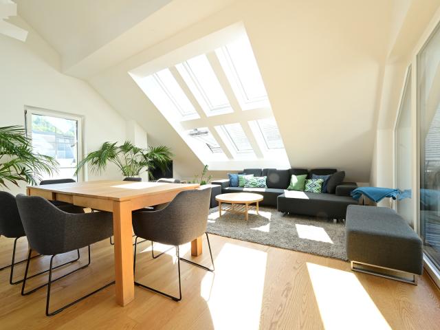MONDSEE | Premium Maisonette mit Penthousefeeling und außergewöhnlicher Wohnatmosphäre
