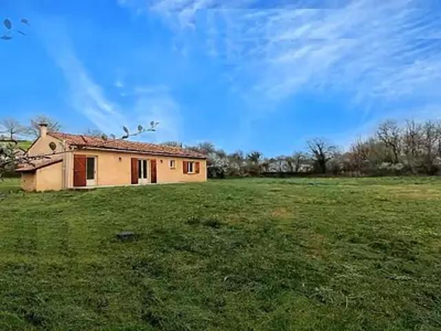 Monestiés 81640 Achat / Vente maison 4 pièces t4 au dernier étage terrasse