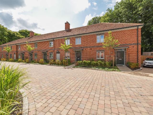 Monkbaron, Swindon SN4, 3 bed terraced house to rent, £2,250 pcm | PrimeLocation