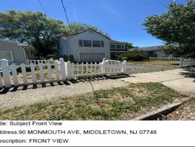 Monmouth Ave