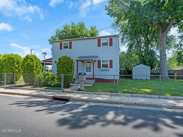 Monmouth Pkwy, North Middletown, Home For Sale
