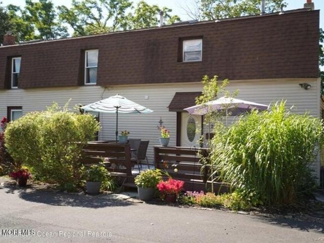 Monmouth Rd Apt,oceanport, Condo For Sale