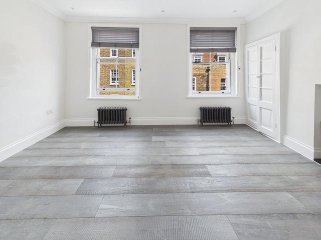 Monmouth Street, Covent Garden WC2H, 1 bed flat to rent, £3,640 pcm | PrimeLocation