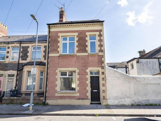 Monmouth Street, Grangetown, Cardiff CF11, 3 bed end terrace house to rent, £1,200 pcm | PrimeLocation