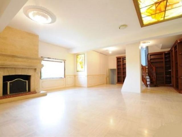 Monnetier Mornex appartement T4 de 151m² Jardin privatif 300 m?