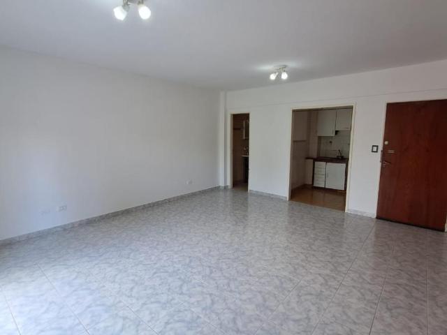 RESERVADO MONOAMBIENTE C/BALCON FRANCES en Inmomap