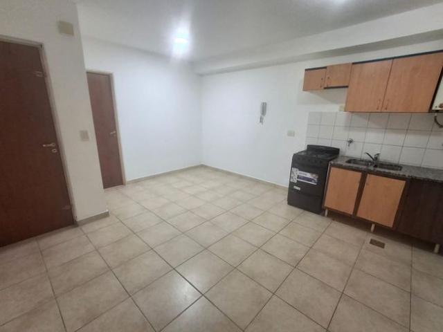 Monoambiente en alquiler en planta baja Catamarca 3420 Rosario