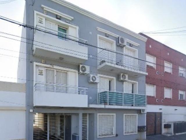 Monoambiente en el microcentro