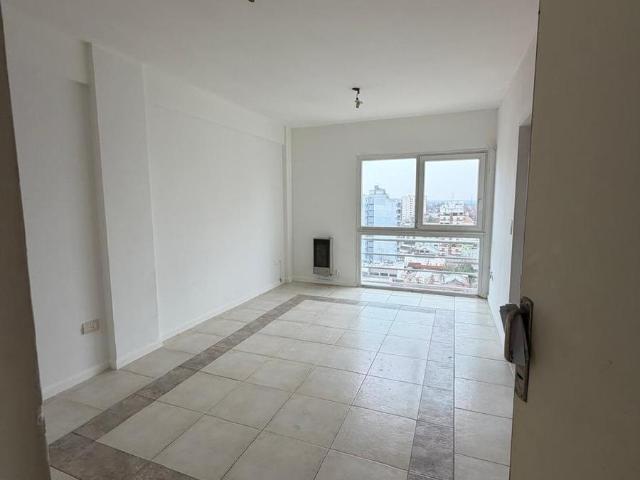 Monoambiente solo c/gtia propietaria y recibo ? 25m? en Lomas de Zamora Oeste