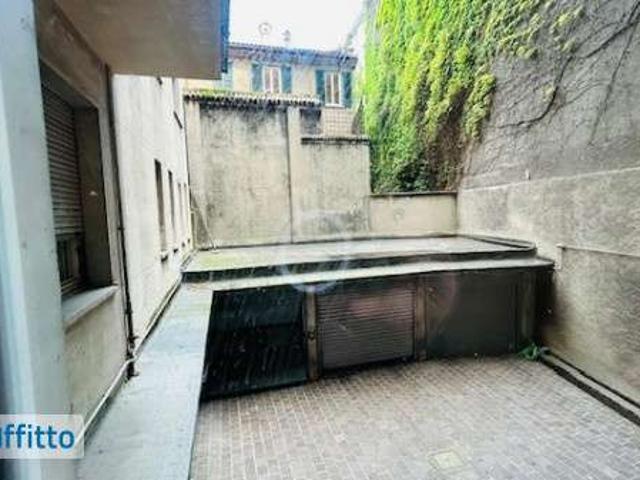 Monolocale arredato Milano