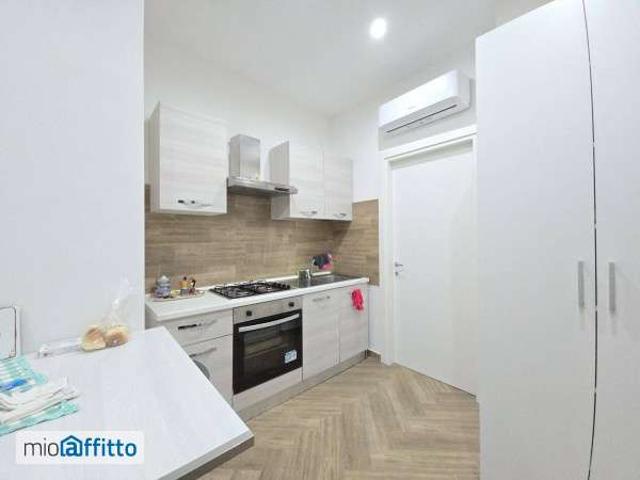 Monolocale arredato Napoli