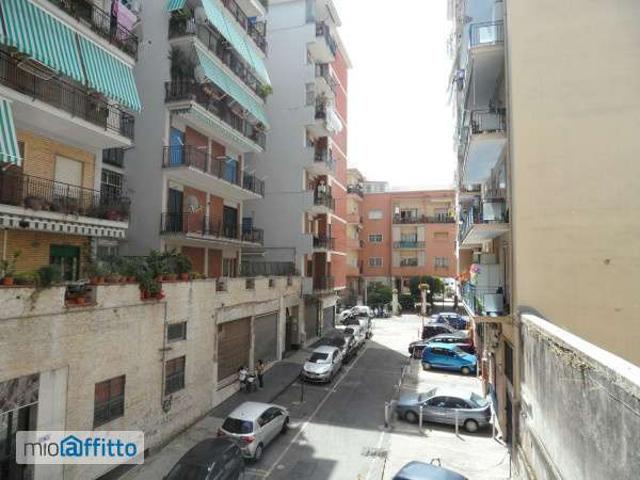Monolocale arredato Arenella