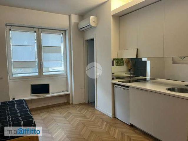 Monolocale arredato Buenos aires, indipendenza, p.ta venezia