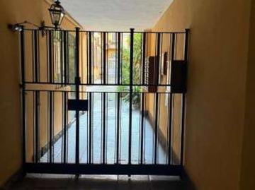 Monolocale arredato Bocconi, c.so italia, ticinese
