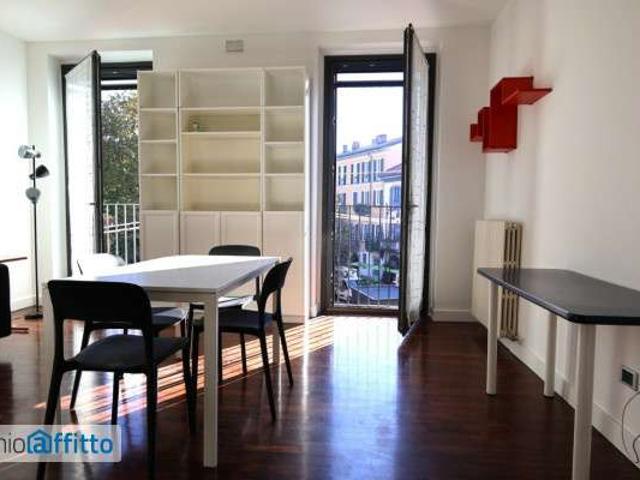 Monolocale arredato Bocconi, c.so italia, ticinese