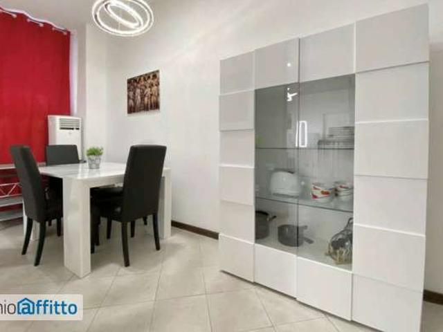 Monolocale arredato Centro