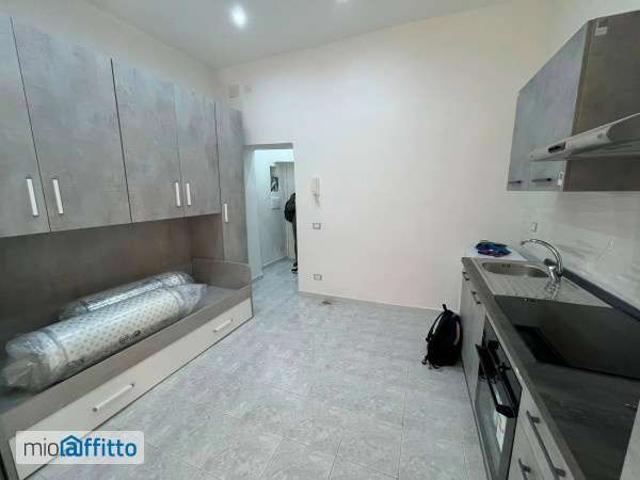 Monolocale arredato Centro borgo orefici