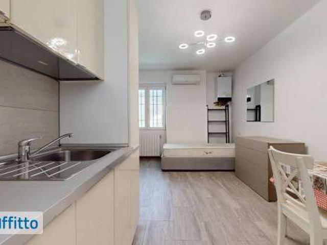Monolocale arredato Certosa, quarto oggiaro, villa pizzone