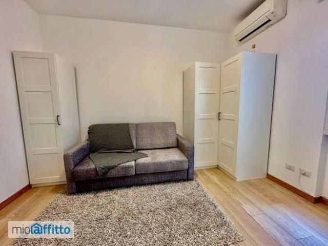 Monolocale arredato Certosa, quarto oggiaro, villa pizzone
