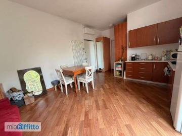 Monolocale arredato Chiesa rossa, cermenate, ripamonti