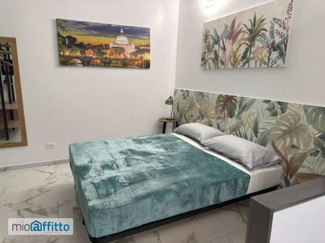 Monolocale arredato con terrazzo Tor vergata, morena, romanina