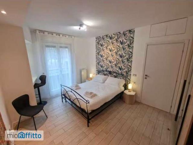 Monolocale arredato con terrazzo Trezzano Sul Naviglio