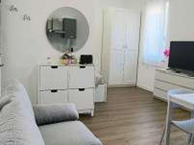 Monolocale arredato con terrazzo Aci trezza