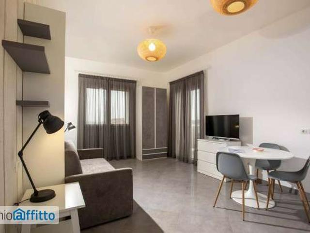 Monolocale arredato con terrazzo Casilina, prenestina, centocelle, alessandrino